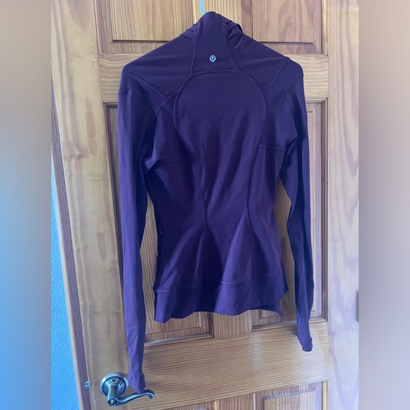 Lululemon Jacket - Picture 3 of 4